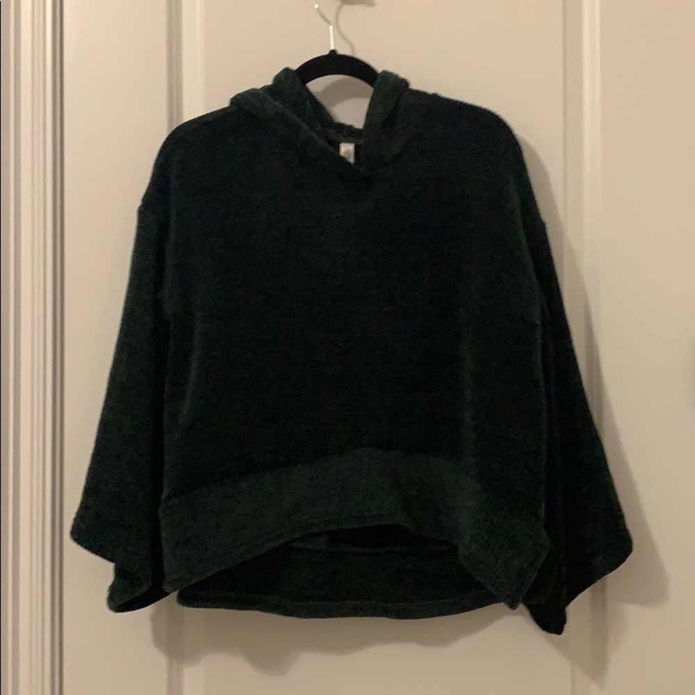 Cropped hoodie